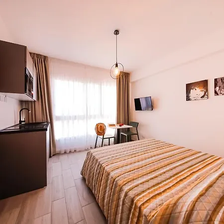 Erre 19 Apartment Cefalu